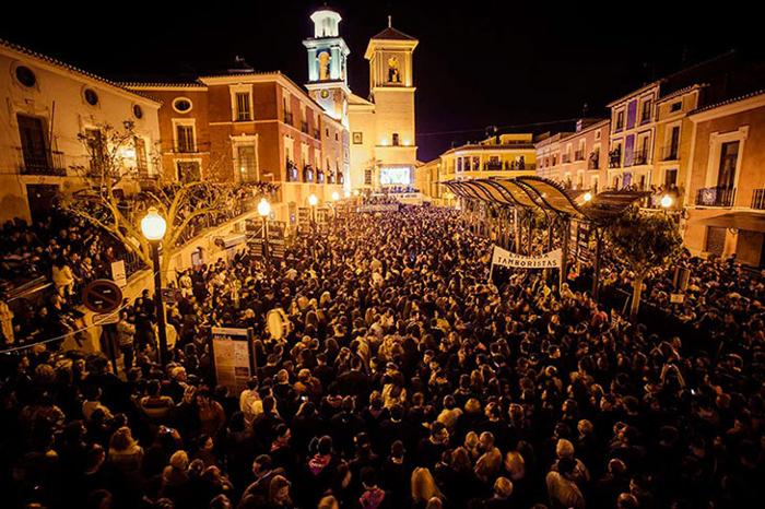 LA NOCHE DE LOS TAMBORES. SEMANA SANTA DE MULA