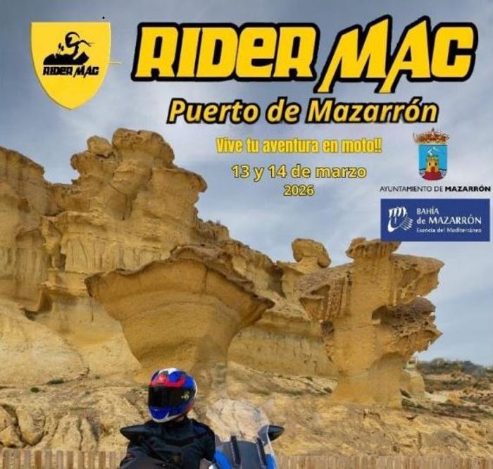  rider mac llega a la bah�a de Mazarr�n 