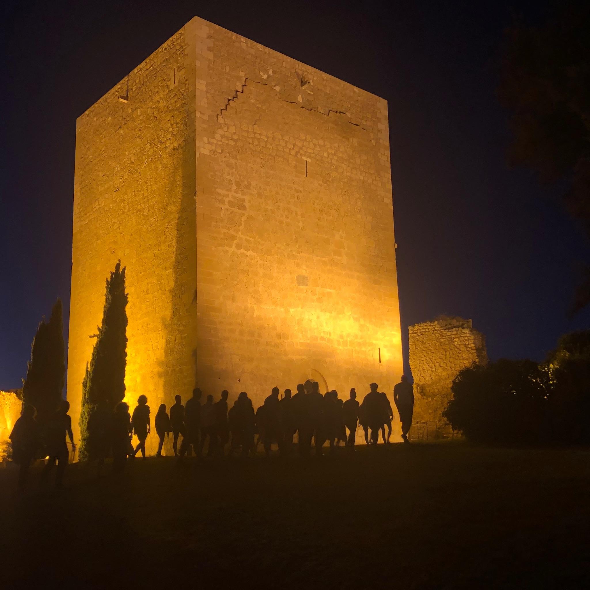 Agosto. visita teatralizada nocturna.