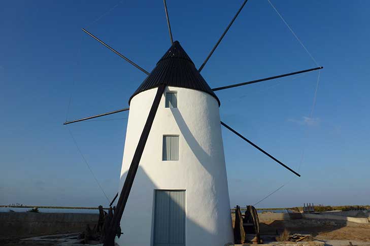 Ruta entre molinos salineros (San Pedro del Pinatar)