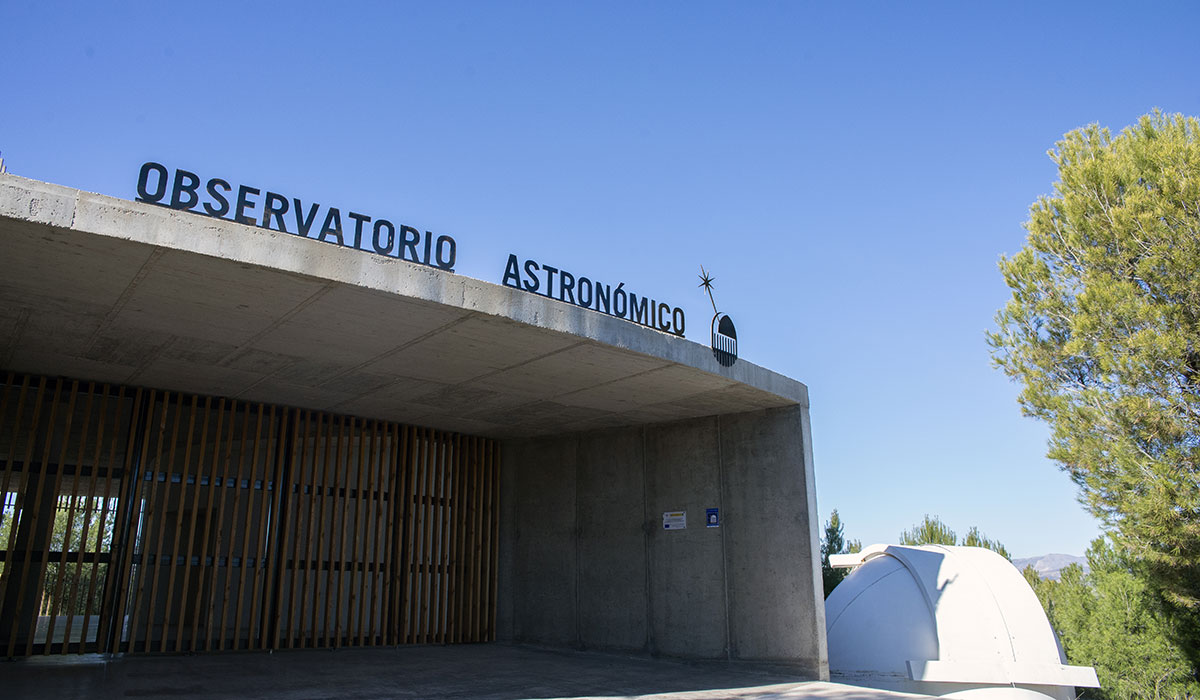 LERNEN SIE UNS KENNEN