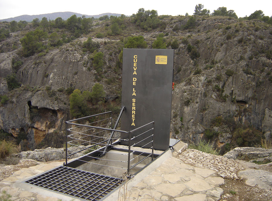 Cueva Sima de la Serreta