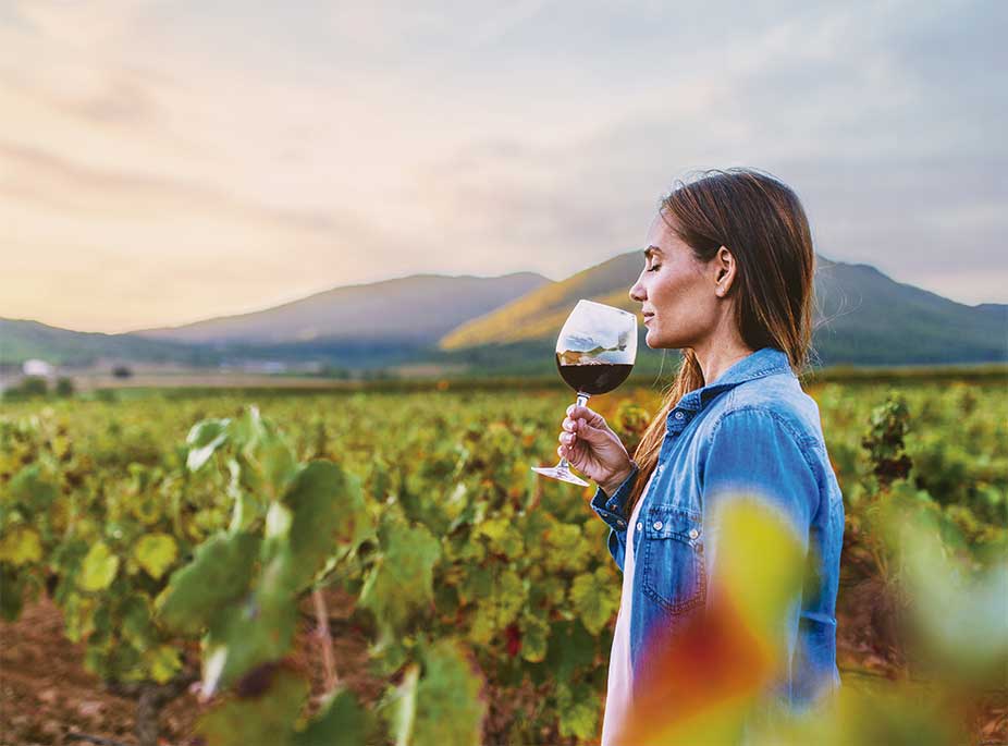 Con una copa de vino