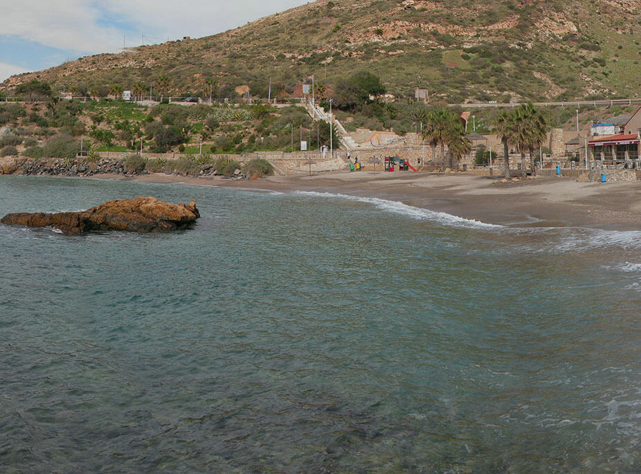 EIN REIZVOLLER STRAND