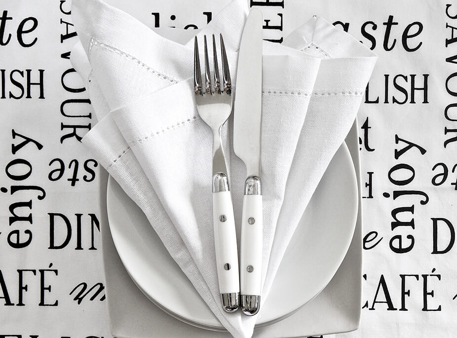 Platos de cuchillo y tenedor