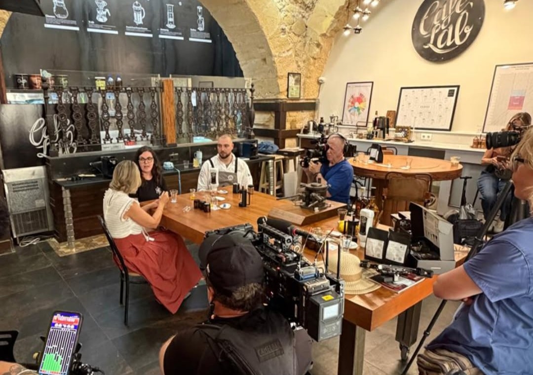 El Caf� Asi�tico de Cartagena se cuela en la televisi�n estadounidense 