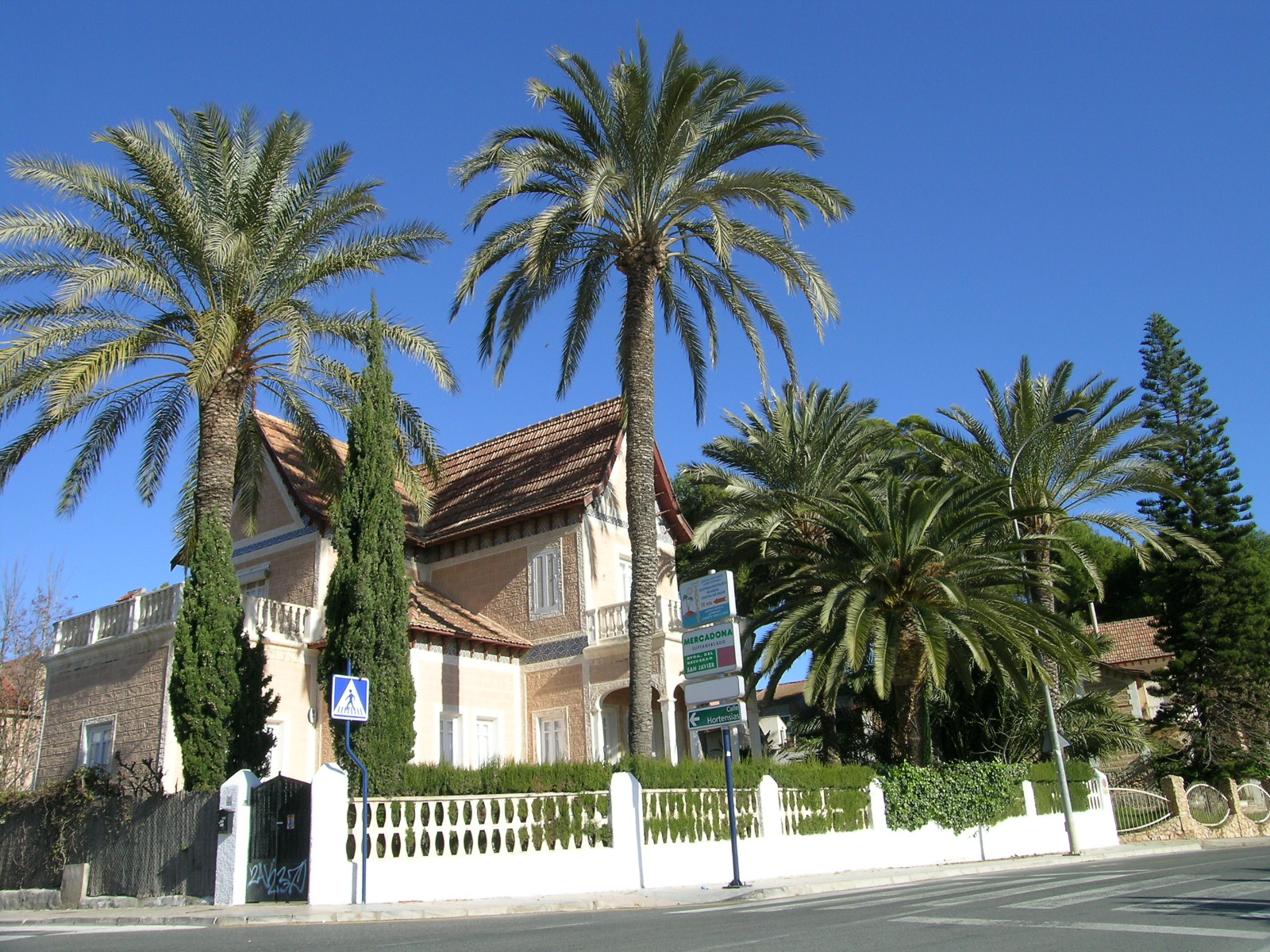 PASEO MAR�TIMO DE SANTIAGO DE LA RIBERA 