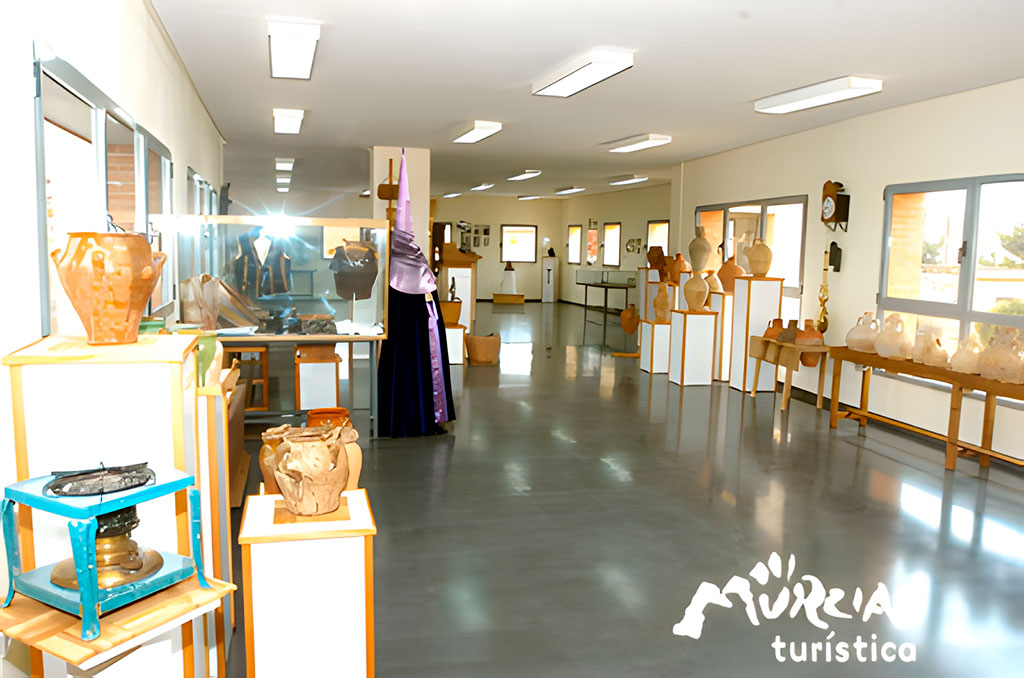 MUSEO ETNOL�GICO DE ROCHE